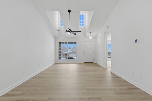 1338 Russell Springs Drive, Lexington, KY 40511