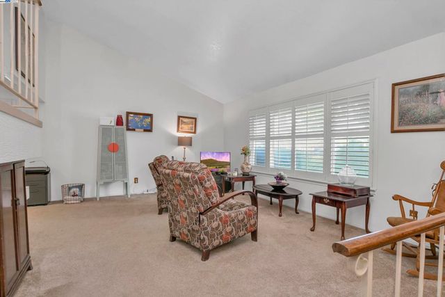 2316 Otto Dr, Stockton, CA 95209