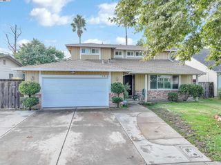 2316 Otto Dr, Stockton, CA 95209