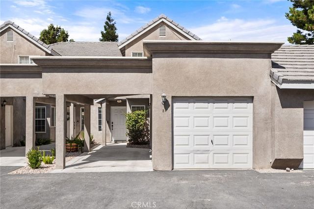 13310 Spring Valley B, Victorville, CA 92395