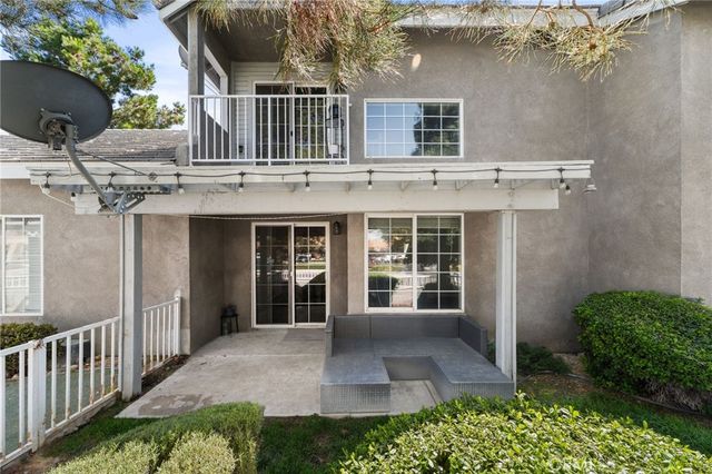 13310 Spring Valley B, Victorville, CA 92395