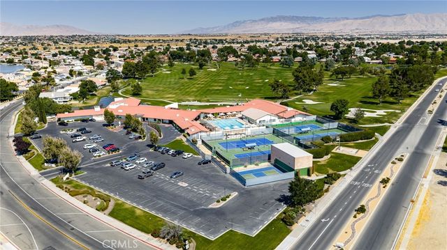 13310 Spring Valley B, Victorville, CA 92395