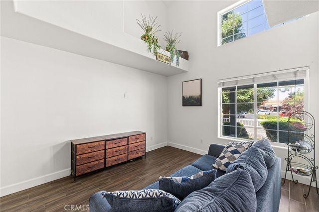 13310 Spring Valley B, Victorville, CA 92395