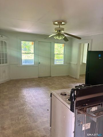 185 Monmouth Avenue, Waterbury, CT 06704