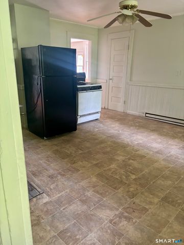 185 Monmouth Avenue, Waterbury, CT 06704