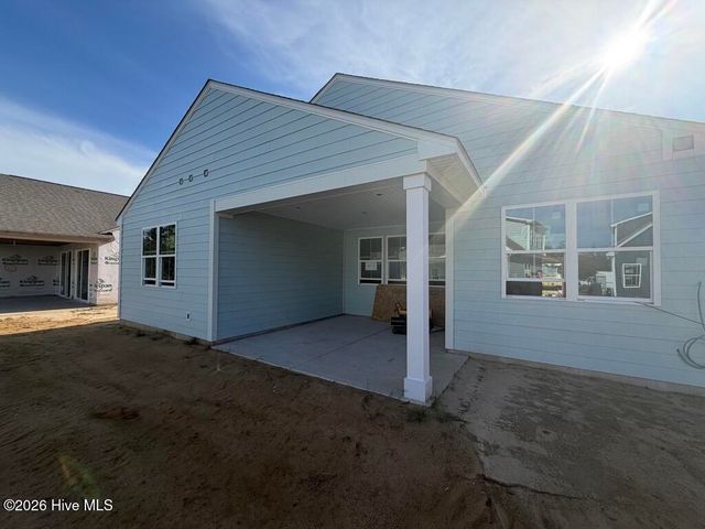 4289 Farmfield Drive, Navassa, NC 28451