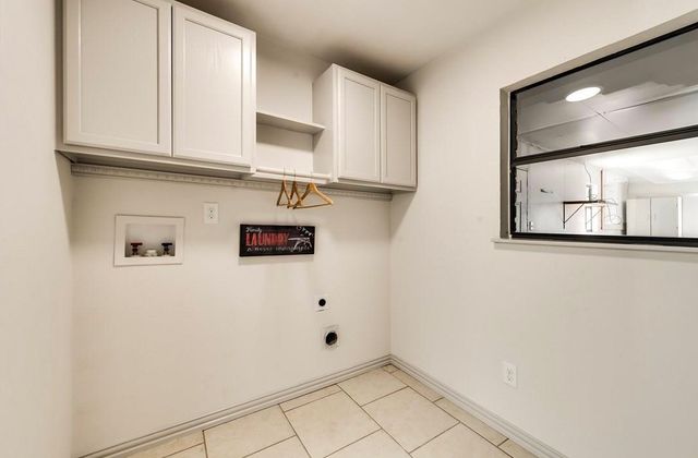 3517 Knoll Point Drive, Garland, TX 75043