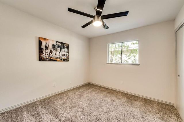 3517 Knoll Point Drive, Garland, TX 75043