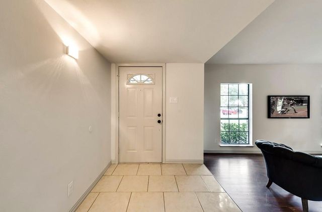 3517 Knoll Point Drive, Garland, TX 75043