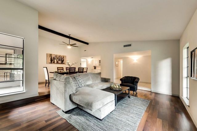 3517 Knoll Point Drive, Garland, TX 75043