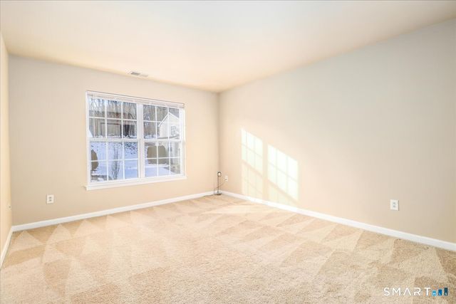 2004 Eaton Court 2004, Danbury, CT 06811