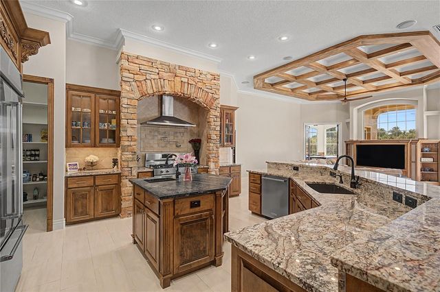 1306 PLAYMOOR DRIVE, Palm Harbor, FL 34683