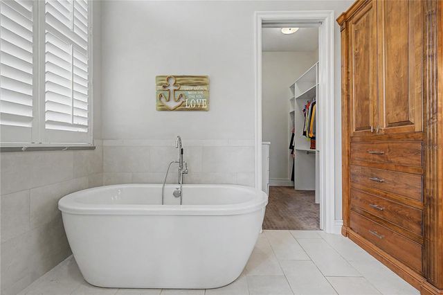 1306 PLAYMOOR DRIVE, Palm Harbor, FL 34683