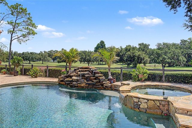 1306 PLAYMOOR DRIVE, Palm Harbor, FL 34683