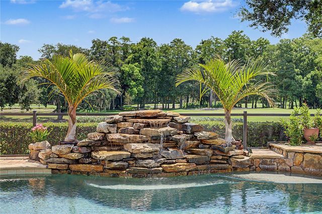 1306 PLAYMOOR DRIVE, Palm Harbor, FL 34683