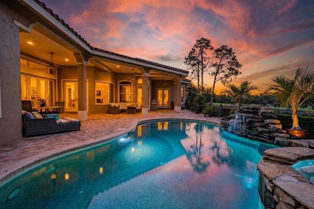 1306 PLAYMOOR DRIVE, Palm Harbor, FL 34683