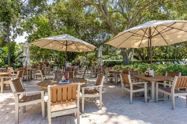 1306 PLAYMOOR DRIVE, Palm Harbor, FL 34683