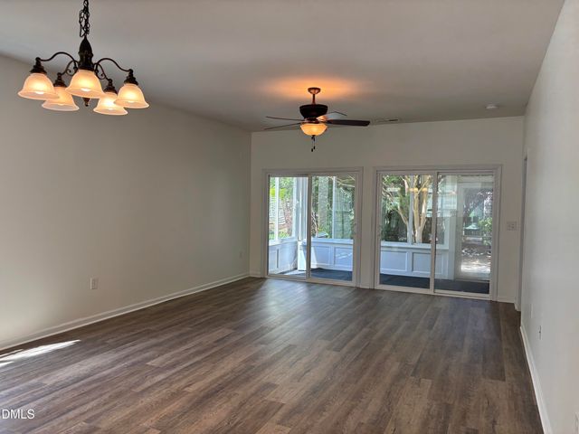 542 Tomkins Loop, Cary, NC 27519