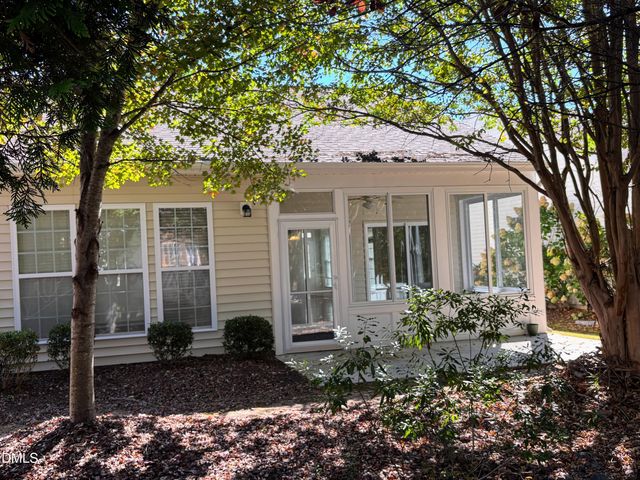 542 Tomkins Loop, Cary, NC 27519