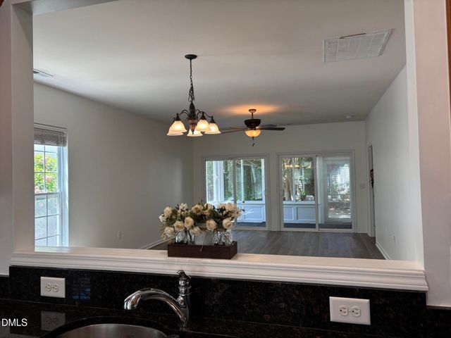 542 Tomkins Loop, Cary, NC 27519