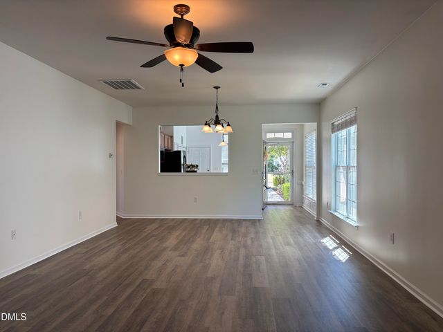 542 Tomkins Loop, Cary, NC 27519
