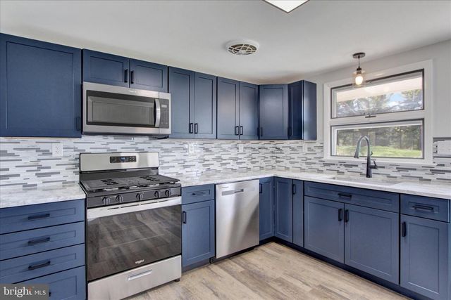 1750 NORTHVIEW RD, York, PA 17406