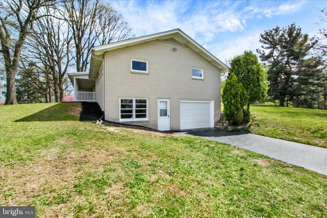1750 NORTHVIEW RD, York, PA 17406