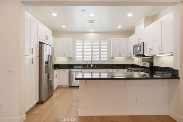 5750 Acacia Lane, Lakewood, CA 90712