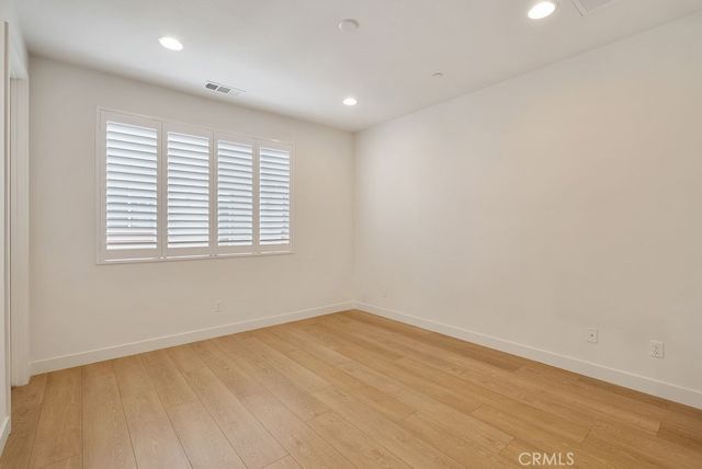 5750 Acacia Lane, Lakewood, CA 90712