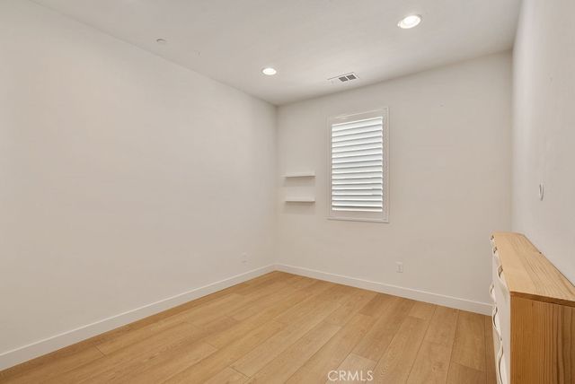 5750 Acacia Lane, Lakewood, CA 90712