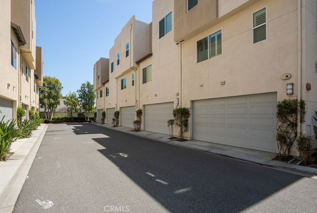 5750 Acacia Lane, Lakewood, CA 90712