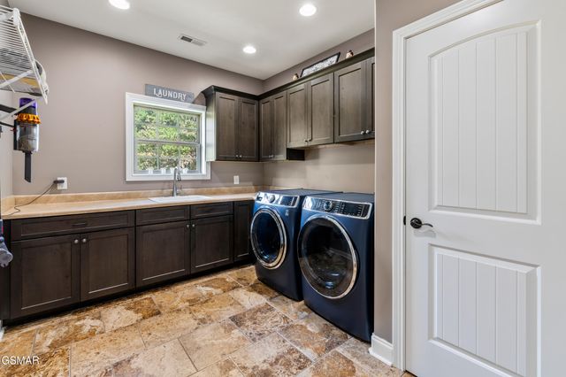 138 Rock Hill Road, Maryville, TN 37804