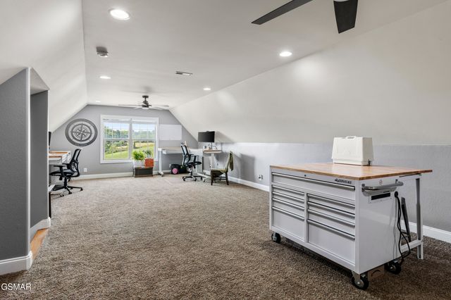 138 Rock Hill Road, Maryville, TN 37804