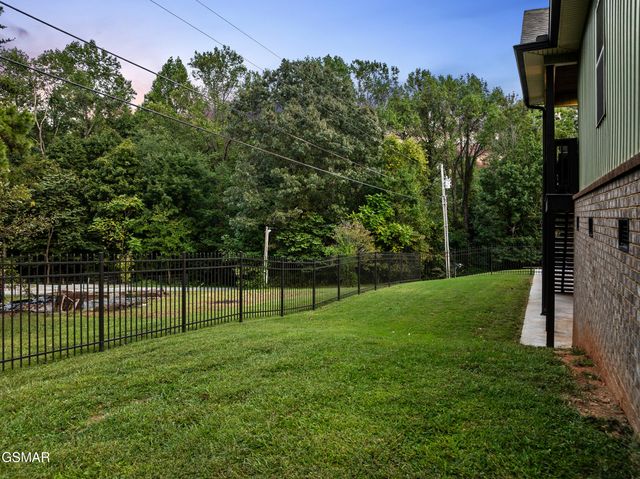 138 Rock Hill Road, Maryville, TN 37804