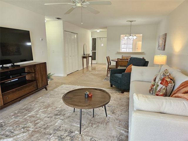 764 AVENIDA ESTANCIA 206, Venice, FL 34292