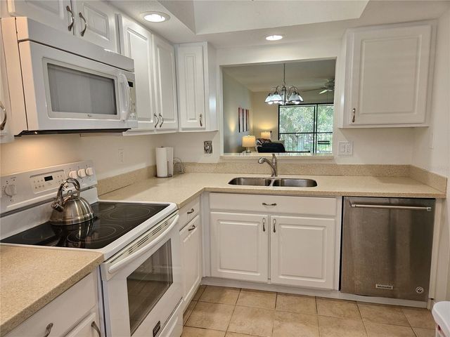 764 AVENIDA ESTANCIA 206, Venice, FL 34292