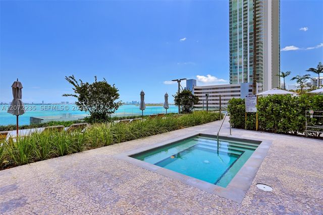 650 NE 32nd St 1502, Miami, FL 33137