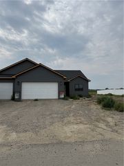 2024 River Bend Road, Billings, MT 59106