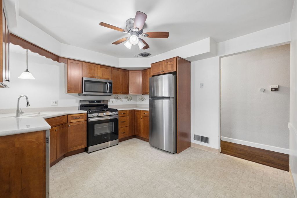 1104 N Prairie Avenue, Joliet, IL 60435 — photo 5