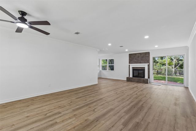 4725 Saint Lawrence Road, Fort Worth, TX 76103