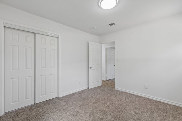 4725 Saint Lawrence Road, Fort Worth, TX 76103