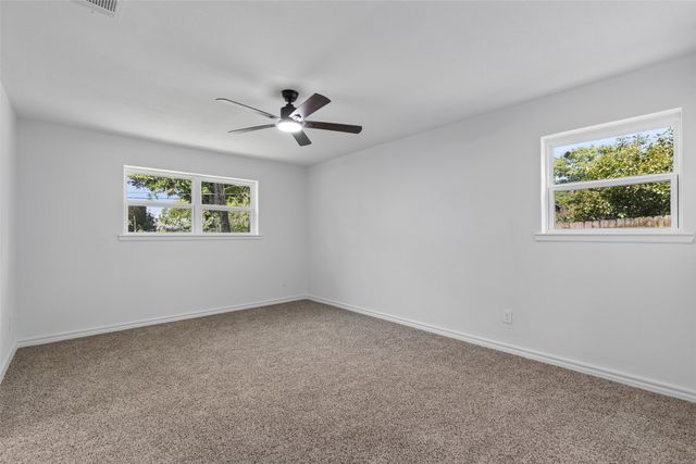 4725 Saint Lawrence Road, Fort Worth, TX 76103