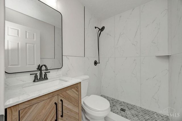2505 Byrneside Drive, Colerain Twp, OH 45239
