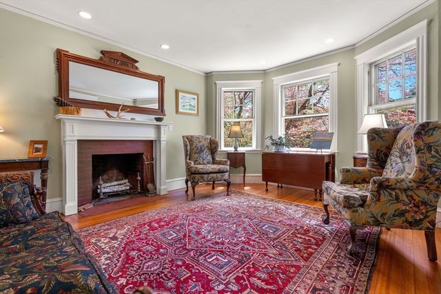 50 W Side Rd, Milton, MA 02186