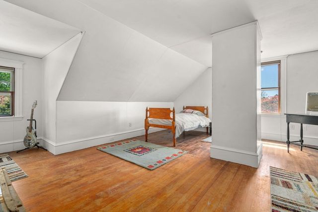 50 W Side Rd, Milton, MA 02186