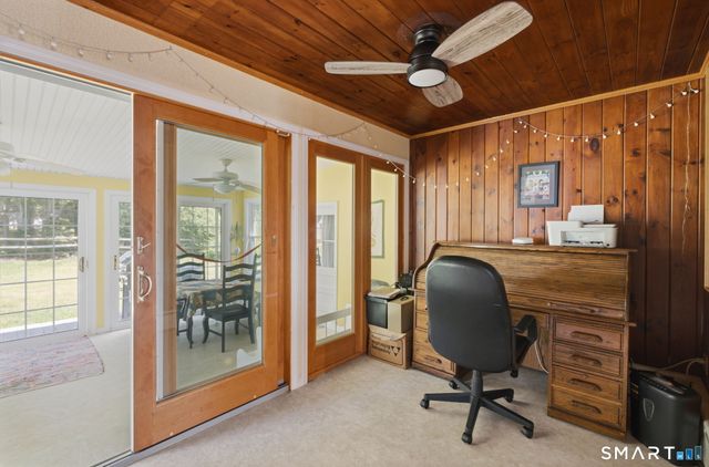 213 Acme Drive, Middlebury, CT 06762