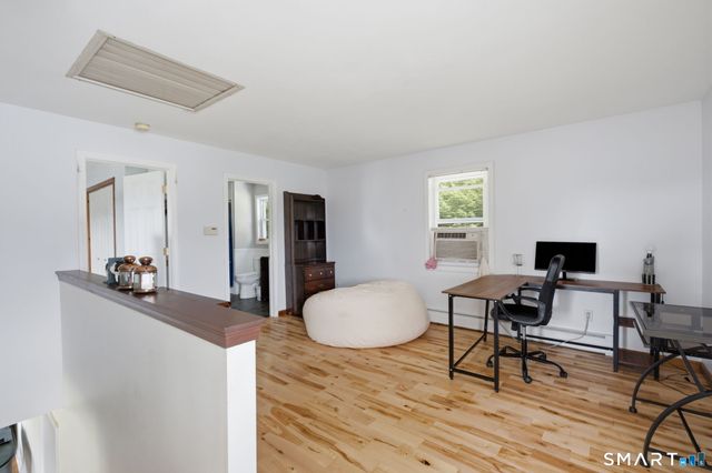 213 Acme Drive, Middlebury, CT 06762
