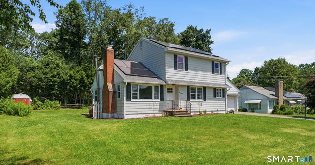 213 Acme Drive, Middlebury, CT 06762
