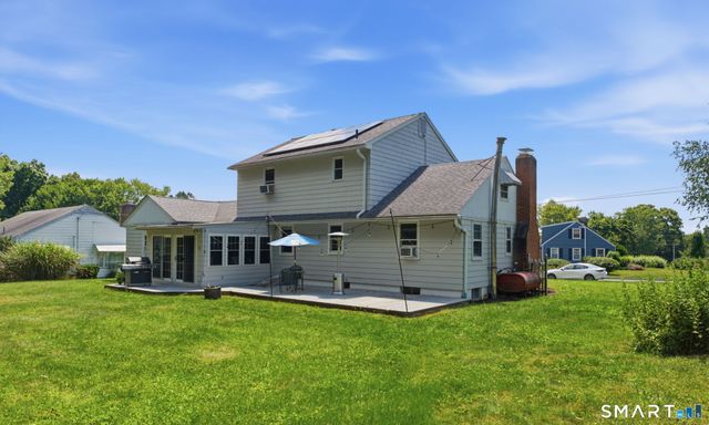 213 Acme Drive, Middlebury, CT 06762