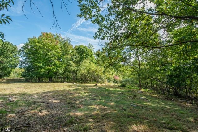 30 Shale Hill Rd, Wantage Twp., NJ 07461